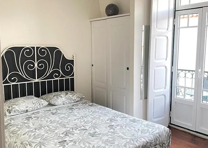 شقة River Balcony In Adamastor *